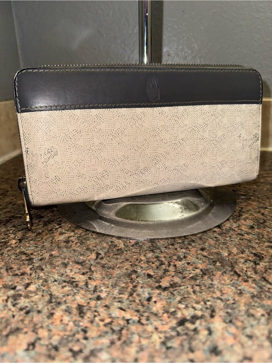 Goyard Handbags - GOYARD authentic matignon GM zip around wallet with legit grails COA